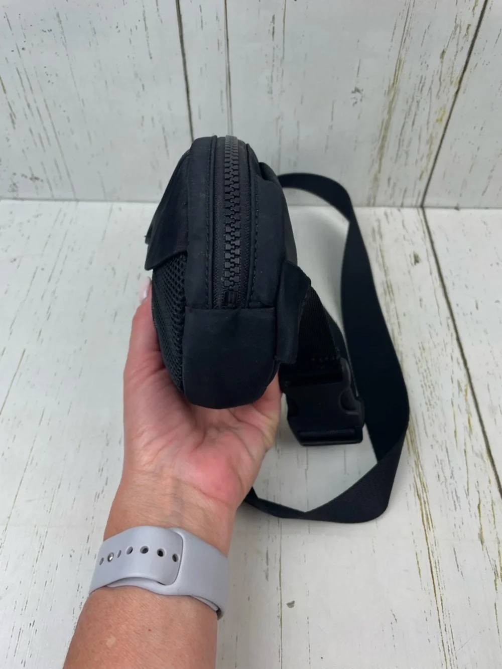 Lululemon Take It On Belt Bag *1L‎